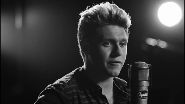 Niall Horan – This Town (1 Mic 1 Take – Behind The Scenes)