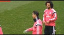 Криштиану Роналдо танцует во время тренировки Real Madrid 2015