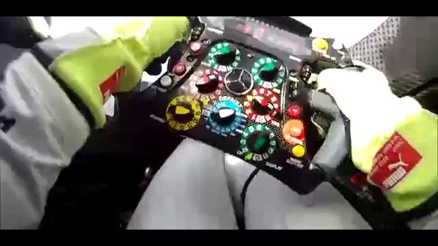 Как сидят в болидах Formula 1