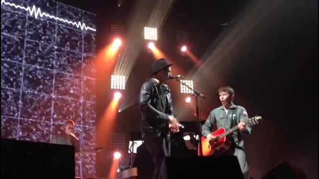 James Blunt and Ryan Tedder – Bonfire Heart @ Live Heineken Music Hall