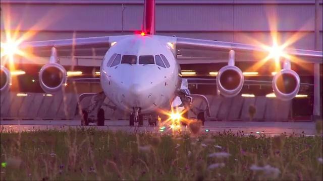Welcome Avro RJ85-BAe 146 Simulator in Zurich