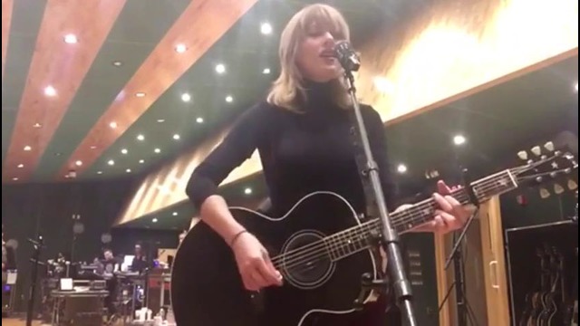 Taylor Swift – I Dont Wanna Live Forever( acoustic version)