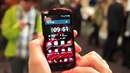 Fujitsu Arrows ISW13F hands-on