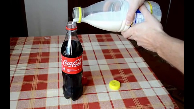 Coca Cola + Молоко