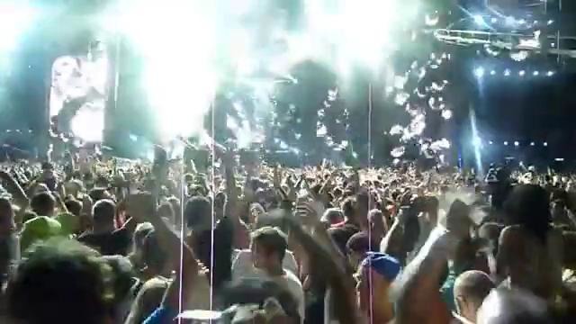 Tiesto @ Ultra Music Festival 2012 – Epic Knife Party