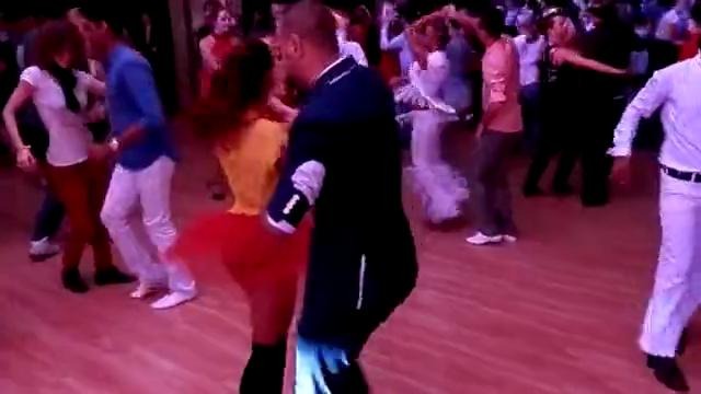 Salsa on 2 – Talal Benlahsen and Amely Ly (HD)