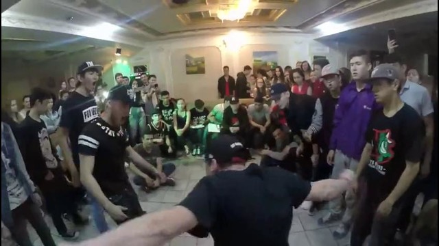 CHILL OUT BATTLE Young Taker vs Big Hunter 1 4