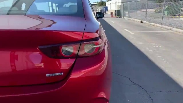 Doug DeMuro. Вот почему Mazda3 2019 года – это мой любимый компактный седан