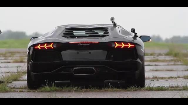 Lamborghini Aventador VS F16 Fighting Falcon