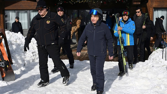 Шавкат Мирзиёев и Александр Лукашенко посетили горный курорт «Амирсой»