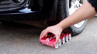 Машина vs 100 банок Coca-Cola