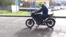 Свич пробует стантить на Bajaj Pulsar 200 ns