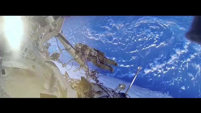 Группа «Земляне» и звезды российской эстрады – «Трава у дома» (Проект «Гагарин»)
