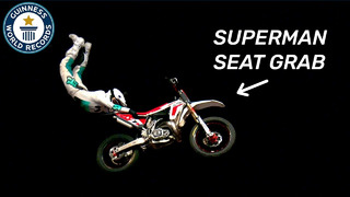 Most Superman Seat Grabs in One Minute – Guinness World Records