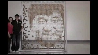Портрет Джеки Чана из палочек для еды