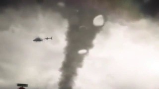 Торнадо против вертолёта