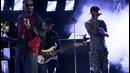 Snoop Dogg – Drop It Like It’s Hot