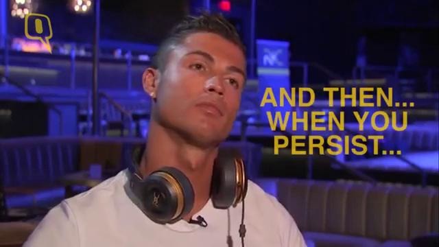 Роналду обиделся на журналиста и прервал интервью