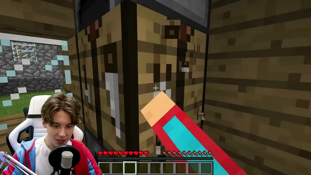 КАК МНЕ ПЕРЕЖИТЬ ДОЖДЬ ИЗ ЛАВЫ В МАЙНКРАФТ | Компот Minecraft