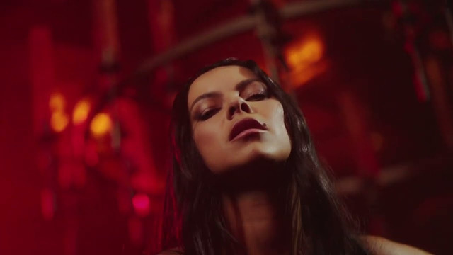 INNA – Yo Sigo Aqui