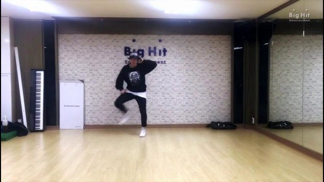 J-hope Dance Practice for 2015 Begins Concert
