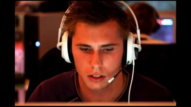 TVcstrike – Alexander ‘ave’ Holdt