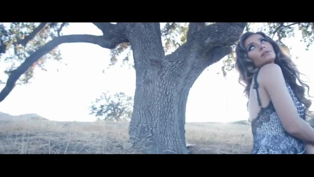 Richard Durand & Fisher – In Your Hands (Official Music Video)