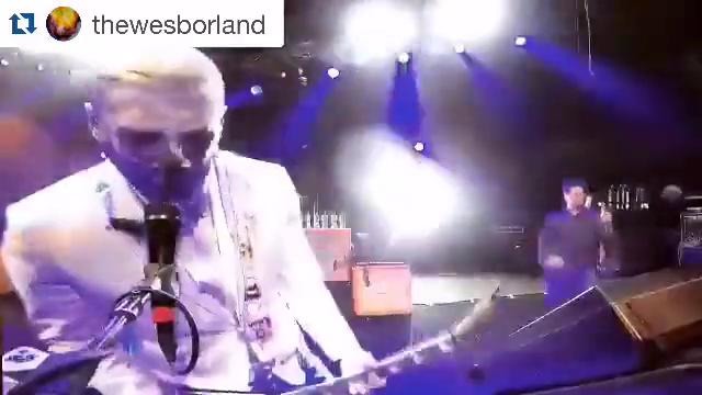 Limp Bizkit] Wes Borland vs. Fan – 2016