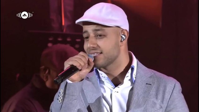 Maher Zain performing “ I Love You So “ live at The Apollo Theatre, London