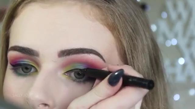 Colourful makeup tutorial – – rainbow eyeshadow