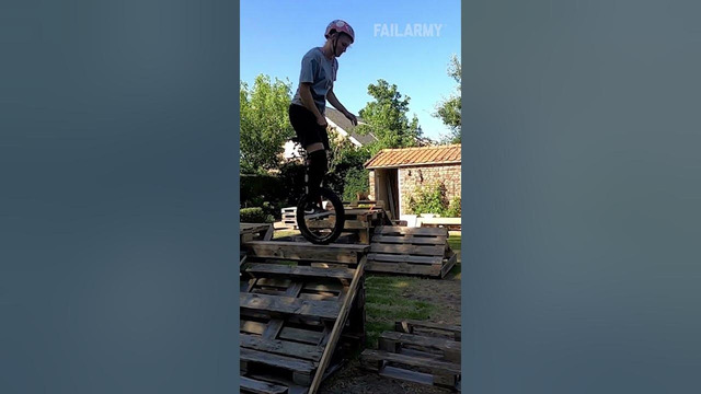 Extreme Unicycle Fails was not on my 2023 bingo card