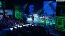 Enrique Iglesias Performs Heart Attack on Halo