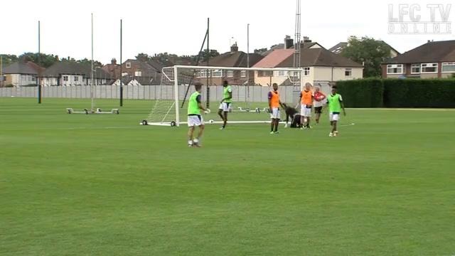Liverpool FC. Downing hits precise curler
