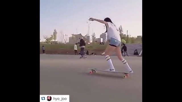 Korean Longboarding girl Hyo Joo skating to Kero’s «So Seductive»