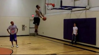 5’10’ «Young Hollywood» Head OVER the Rim Dunks