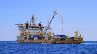 Операция по откачке нефти с танкера FSO Safer начинается у берегов Йемена