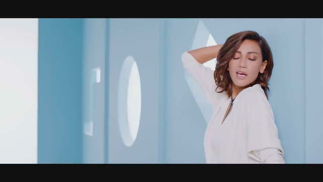 Röya ft Ozan Çolakoğlu – Kesin Bilgi