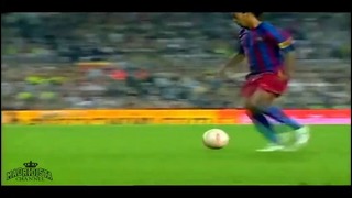 Как играл волшебник футбола Роналдиньо | Избранные кадры