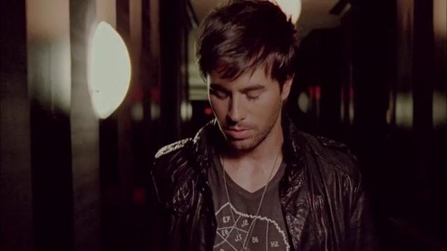 DEV – Naked Feat. Enrique Iglesias (2012)