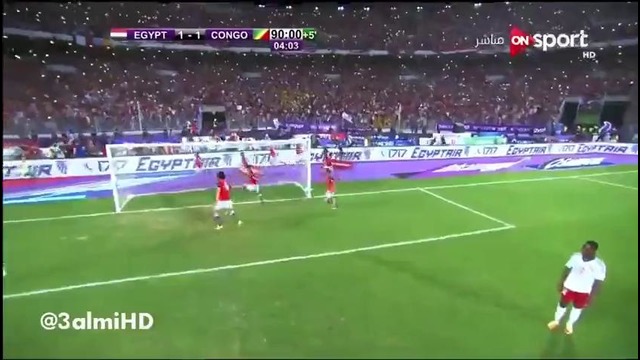 Решающий гол Салаха, после которого египетские болельщики выбежали на поле празднова