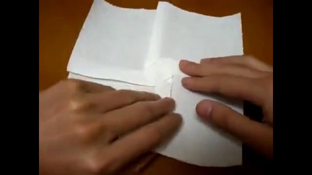 Роза из салфетки
