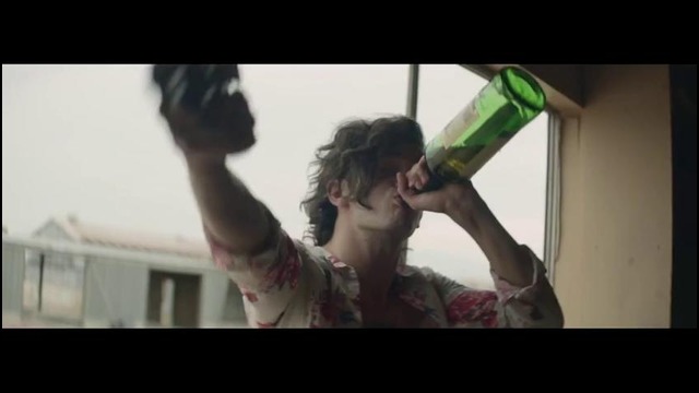 The 1975 – Robbers (Official Video 2014!)
