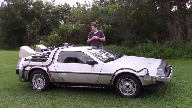 Doug DeMuro. Машина времени DeLorean обзор и тест-драйв