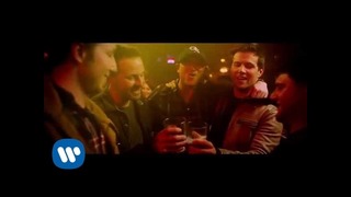 Cole Swindell – Ain’t Worth The Whiskey (Official Music Video)