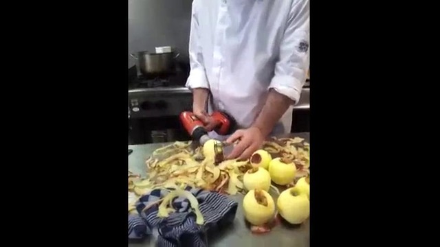 Скоростная чистка яблок