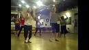 Танец Кэт Грэхэм(Бонни) и Кэндис Аккола(Кэролайн) снятый Ниной Добрев(Елена)