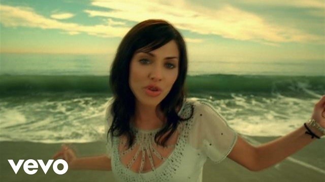Natalie Imbruglia – Wrong Impression (Official Music Video)