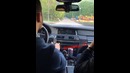 Мажоры прокатилась по парку на авто