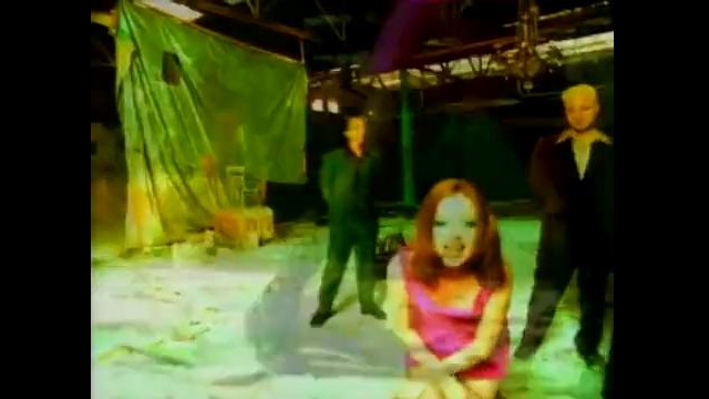 Garbage – Only Happy When It Rains