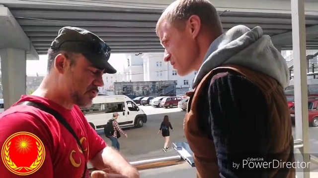 Железный человек вернул паспорт СССР